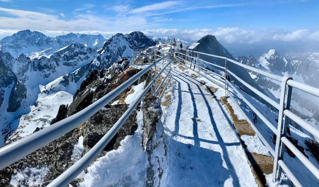 Lomniky peak at Tatranska Lomnica Ski Resort