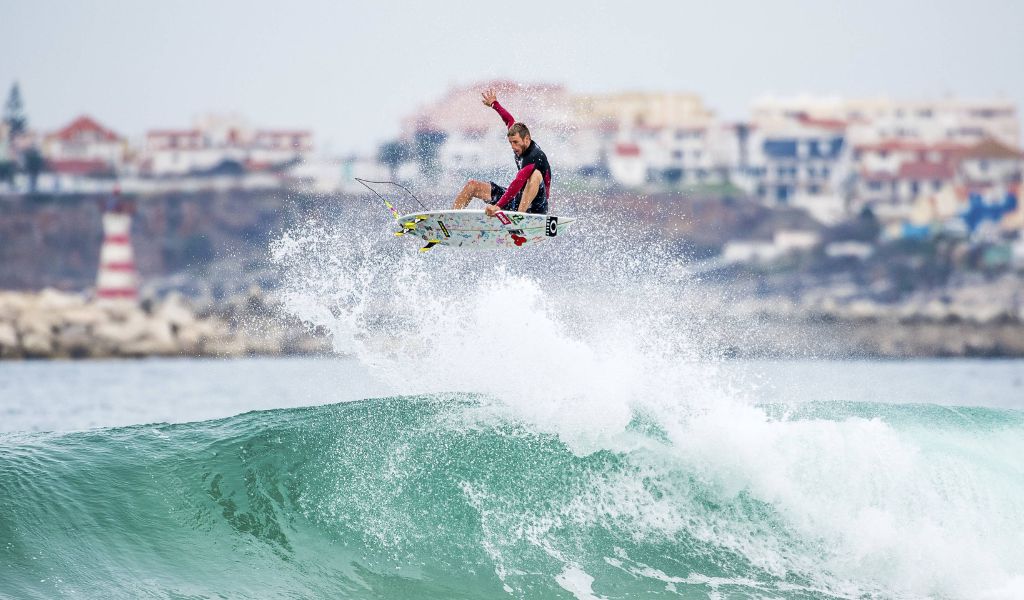 Sebastian Zietz surfing the ‘Supertubos’ wave in Peniche, Portugal (Trevor Moran/Red Bull Content Pool)