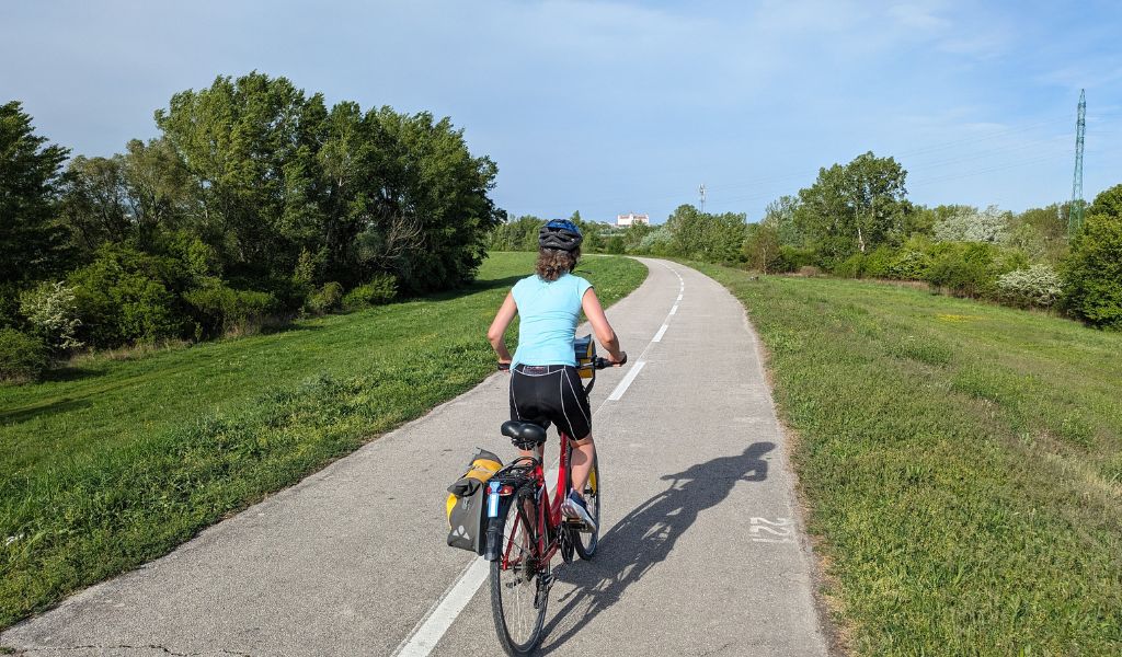 Cycling holidays with Headwater Active Holidays – 2025 sports travel trends